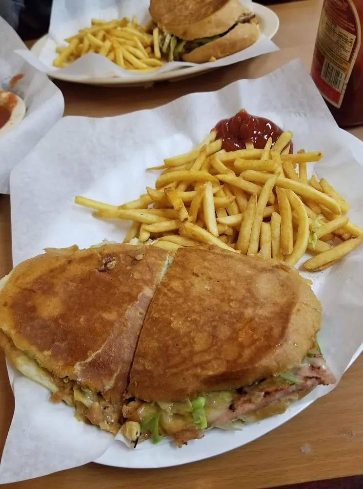 Torta Con Papas with Fries